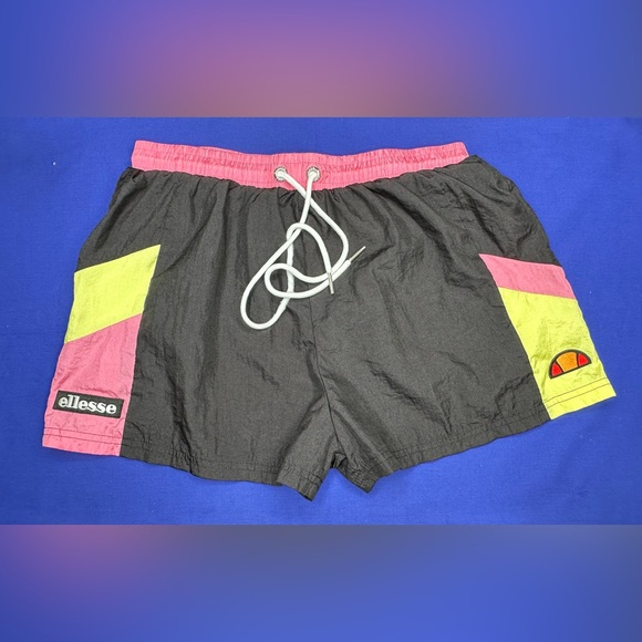 Ellesse shorts size Large - Picture 1 of 5